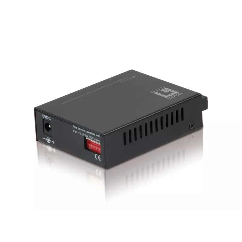 LevelOne RJ45 zu SC Fast Ethernet Medienkonverter, Singlemode-Faser, 40 km