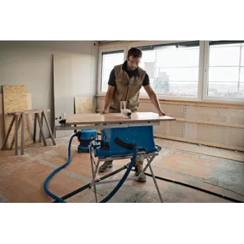 Säge Bosch GTS 18V-216 Professional
