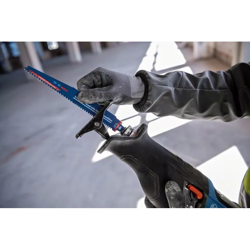 Säge Bosch GSA 18V-28 Professional