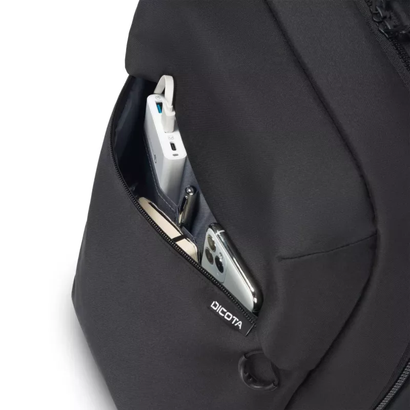 DICOTA Commuter - 13-16 Zoll Notebook-Rucksack - Schwarz / 300d Rpet Polyester