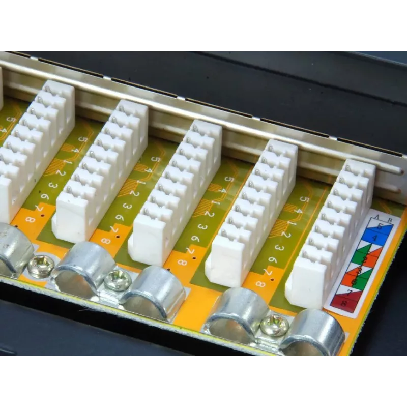 Equip 16-Port Cat.6 Shielded Patch Panel, Schwarz, 10/100/1000Base-T(X), Gigabit Ethernet, 1000 Mbit/s, RJ-45, Cat6, Rackmontage