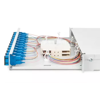 DIGITUS Glasfaser-Spleißbox, 1U, bestückt mit 12x SC Duplex, inkl. M25-Schraube, Spleißkassette, farbige Pigtails OS2, Adapter