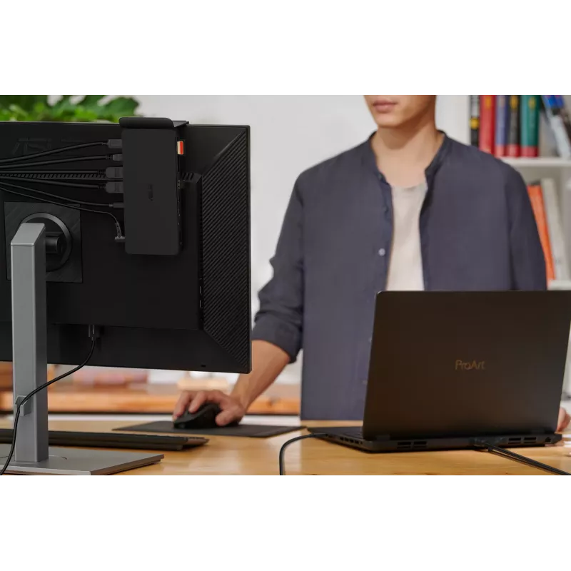 Dockingstation ASUS DC500 Thunderbolt 4 Triple 4K, 150W PD, 3 Displays, 2x HDMI 2.1, 2x USB‑A, 2x USB2.0, RJ‑45, MicroSD