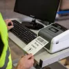 Brother TD-4550DNWBFC Etikettendrucker Direkt Wärme 300 x 300 DPI 152 mm/sek Kabelgebunden & Kabellos Ethernet LAN Wi-Fi Bluetooth