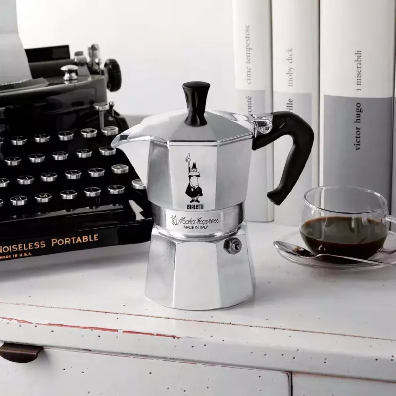 Moka-Kanne BIALETTI Moka Express 0,2 l Aluminium schwarz — 3 Tassen (200 ml), nicht für Induktion