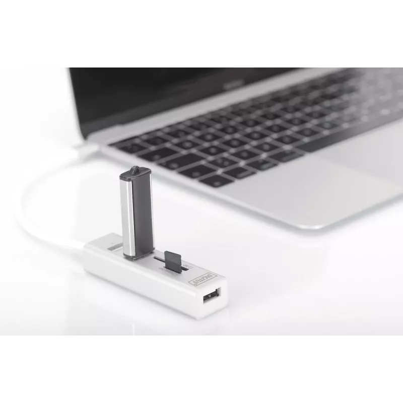 DIGITUS USB 2.0 Type C HUB mit Kartenleser 3x USB 2.0. 1x SD, 1x MicroSD Anschluss Aluminiumgehäuse