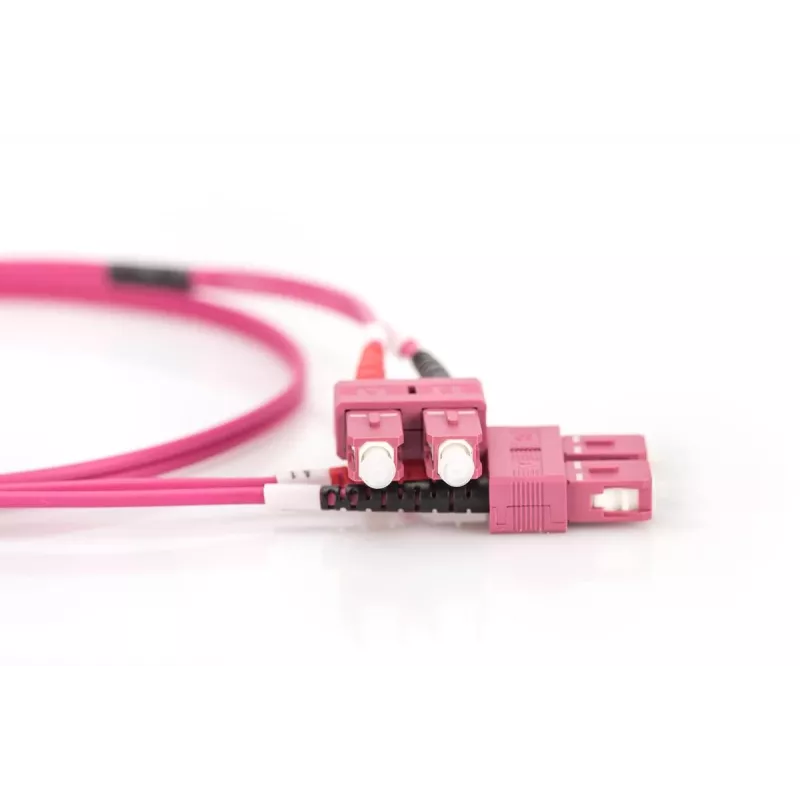 DIGITUS Glasfaser-Patchkabel, SC auf SC Multimode OM4 - 50/125 µ, Duplex, Farbe RAL4003 Länge 2 m