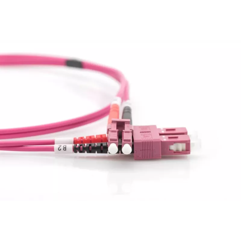DIGITUS Glasfaser-Patchkabel, LC auf SC Multimode OM4 – 50/125 µ, Duplex, Farbe RAL4003, Länge 10 m