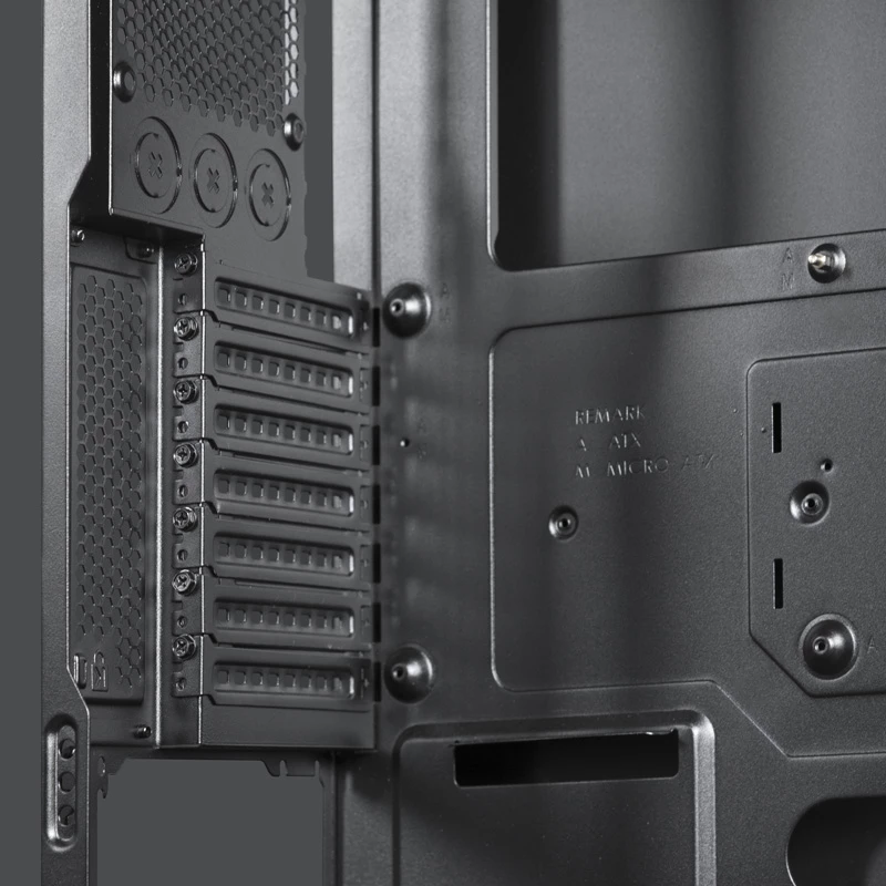 PC-Gehäuse CHIEFTEC CW-01B-OP Tower Schwarz — SPCC, 7×3,5-Zoll-Schächte, 7×2,5-Zoll-Schächte, 3×5,25-Zoll-Schächte, bis zu 410 mm GPU