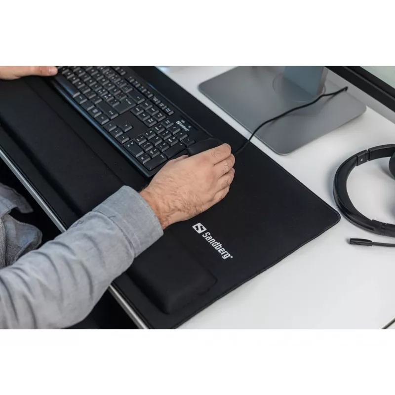 Sandberg Desk Pad Pro XXL, Schwarz, Einfarbig, Handgelenkauflage, Rutschfeste Unterseite, Gaming-Mauspad