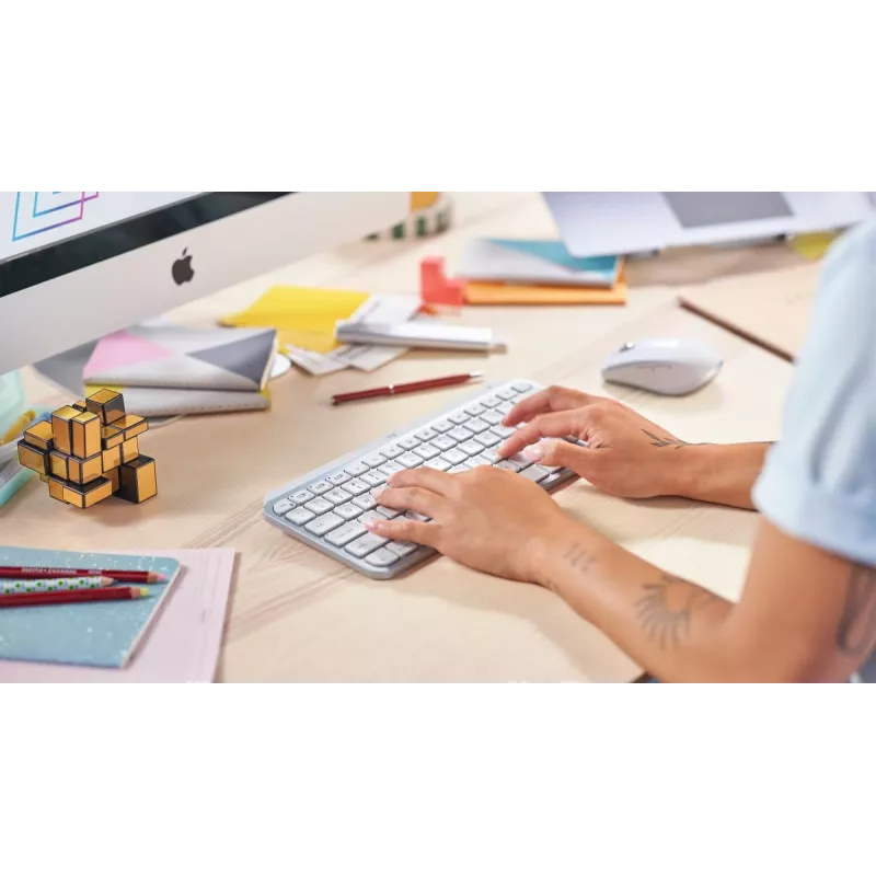 LOGITECH Minimalist Wireless Illuminated Tastatur - MX KEYS MINI - Pale Gray - Qwertz Deutsch