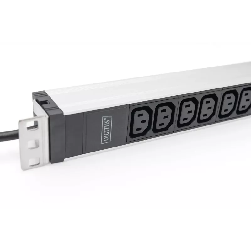 DIGITUS 1U Aluminium PDU rackeinbaubar 12x C13 16A 230VAC 50/60Hz Schutzkontaktstecker