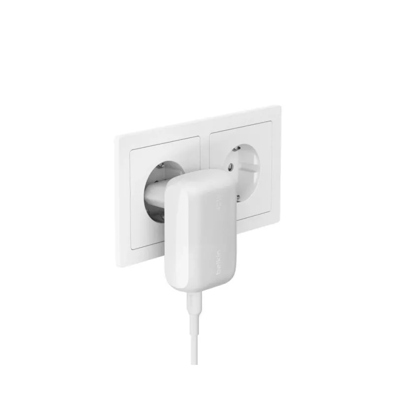 BELKIN Boostcharge 42W-30W USB-C+12W Dual Wall Charger Weiß