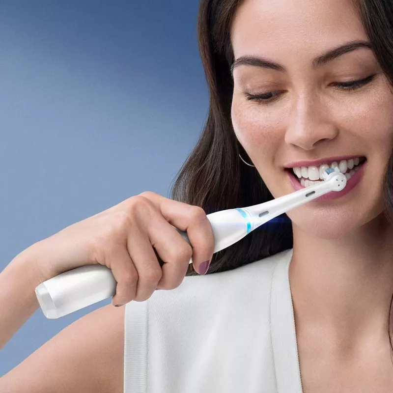 Oral-B iO elektrische Zahnbürste Erwachsene Rotierende Zahnbürste Weiß