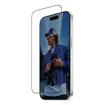 PanzerGlass® Displayschutzfolie iPhone 17 | iPhone 16 Pro | Ultra-Wide Fit mit FASTFIT IN-A-BOX