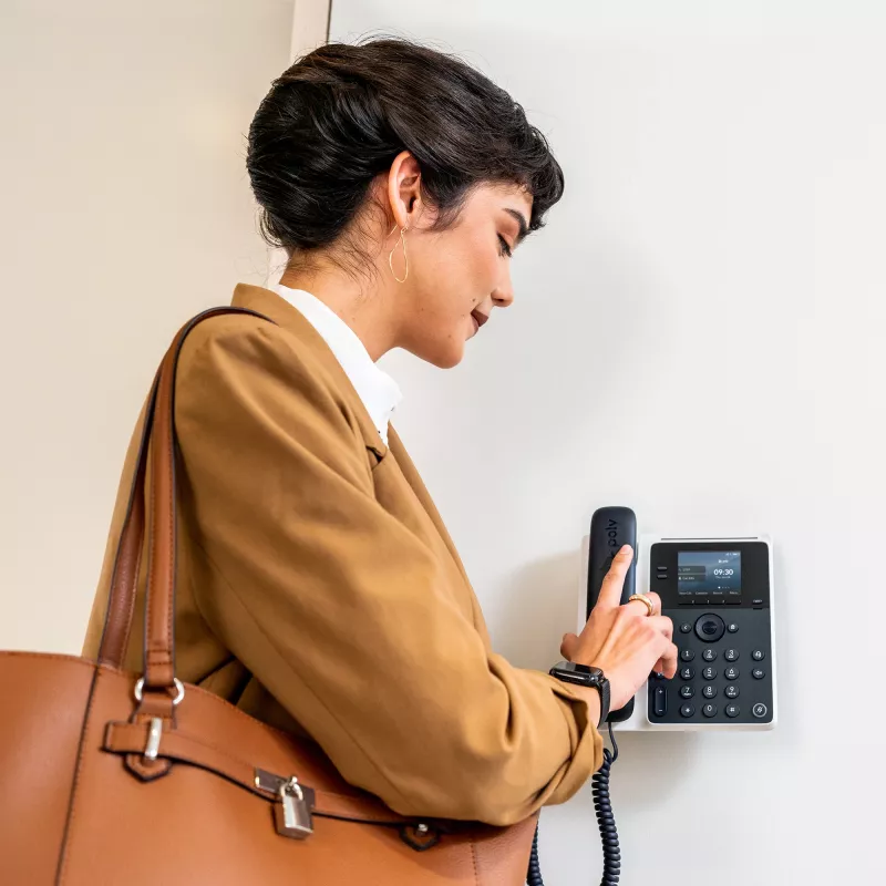 HP Poly Edge E100 IP-Telefon und PoE-fähig, IPS, 320 x 240 Pixel, 4:3, HTTPS, ENERGY STAR, EAC, RoHS, Federal Communications Commission (FCC), CE