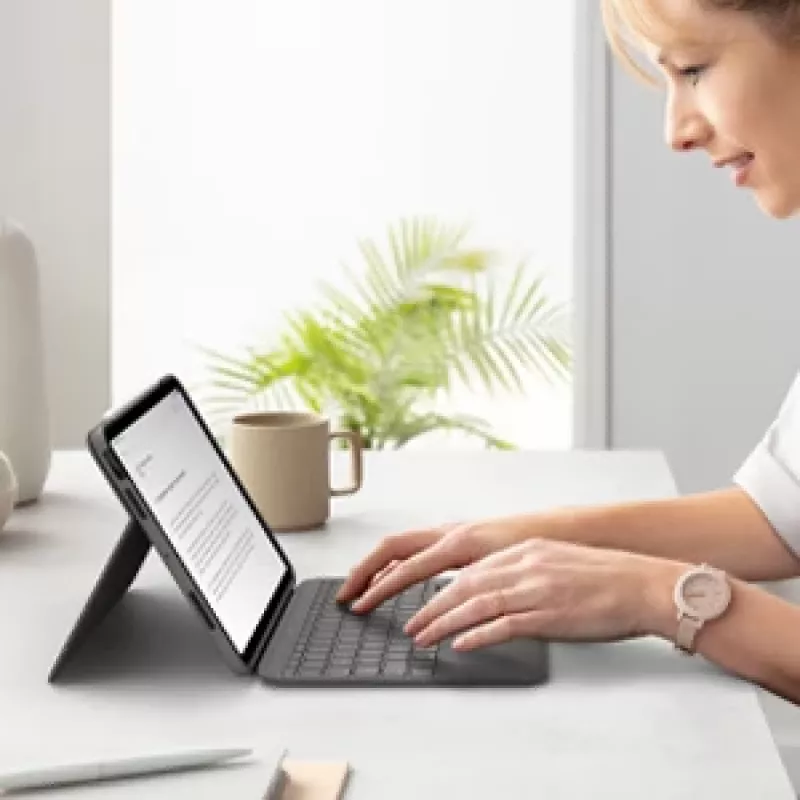 LOGITECH Folio Touch Tastaturhülle mit Hintergrundbeleuchtung und Trackpad Oxford Grau für iPad Air (4. Generation) Deutsch Qwertz
