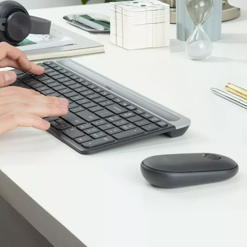 Logitech MK470 Kabellose Tastatur+Maus, Graphit, Maus inklusive, QWERTY US, USB