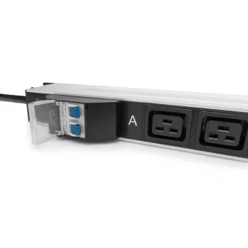DIGITUS IT BASIC PDU. Vertikal. 32A. 24 x C13. 4 x C19