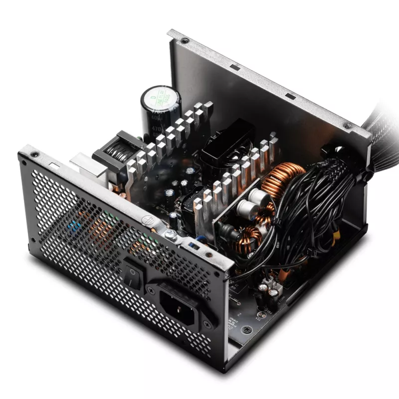 XPG PYLON 750W Netzteil, 750 W, 100 - 240 V, 50/60 Hz, 10 - 5 A, Aktiv, 120 W