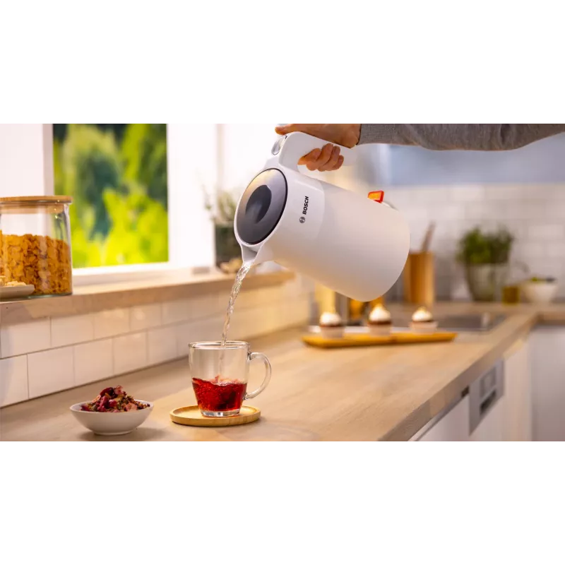 Bosch TWK2M161 Wasserkocher, 1,7 l, 2400 W, weiß, Kunststoffgehäuse, 360°-Basis