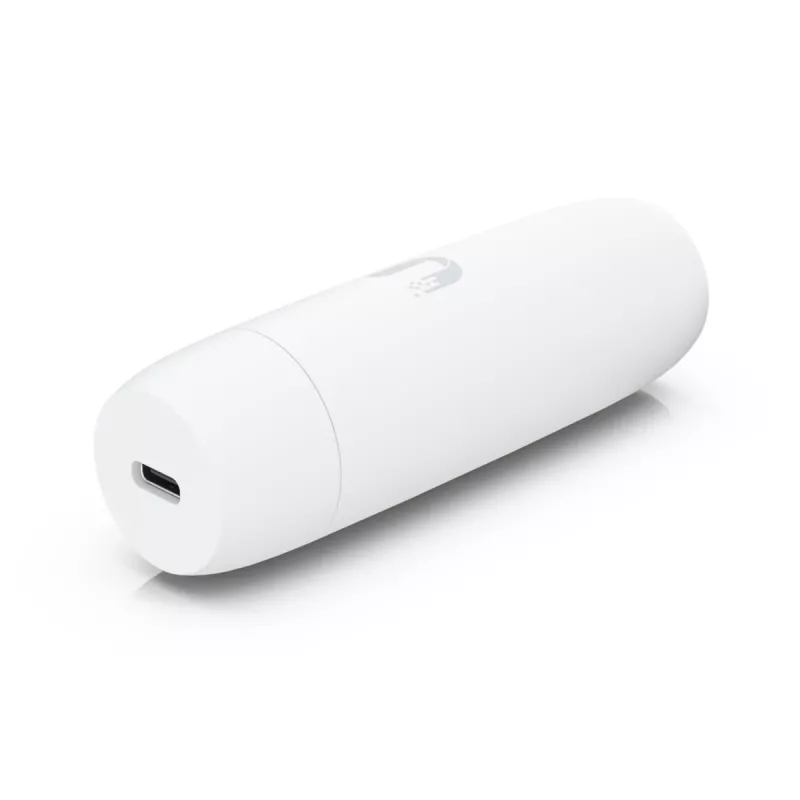 PoE-Adapter UBIQUITI UACC-ADAPTER-POE-USBC — 48V Eingang, 5V 0,25A Ausgang, kompakt 30,4×30,4×95mm, weiß