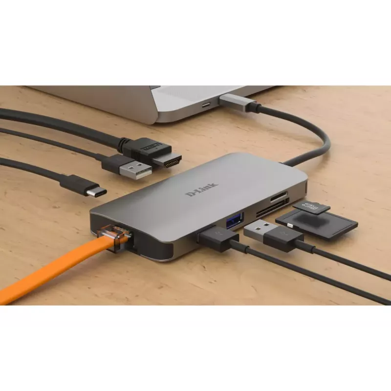 D-Link 8-in-1 USB-C Hub mit HDMI/Ethernet/Kartenleser/Power Delivery