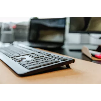 CHERRY KW 3000 Tastatur Universal RF Wireless QWERTY Spanisch Schwarz