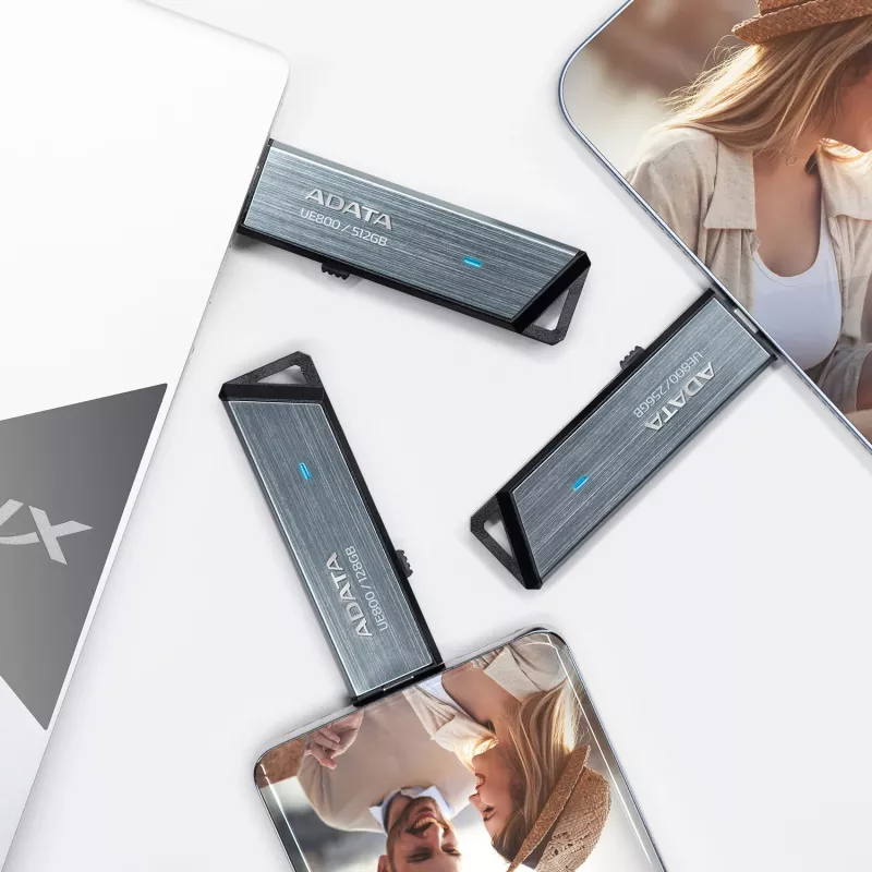 ADATA AELI-UE800-2T-CSG USB-Flash-Laufwerk 2 TB USB Type-C 3.2 Gen 2 (3.1 Gen 2) Silber