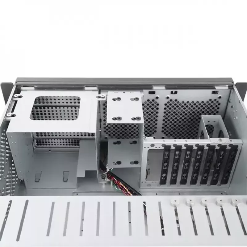 Chieftec UNC-409S-B-OP Computergehäuse, Rack, Schwarz