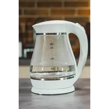 Elektrischer Wasserkocher Adler 1,7 L 2200 W – Glasgehäuse, Wasserstandsanzeige, 360°-Basis, automatische Abschaltung