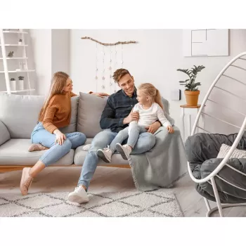 Umweltsensor Mill Sense SENSEAIR – kabelloser Monitor für Luftqualität, Luftfeuchtigkeit und Temperatur (Batterie, Wi‑Fi, 70×30×70 mm)