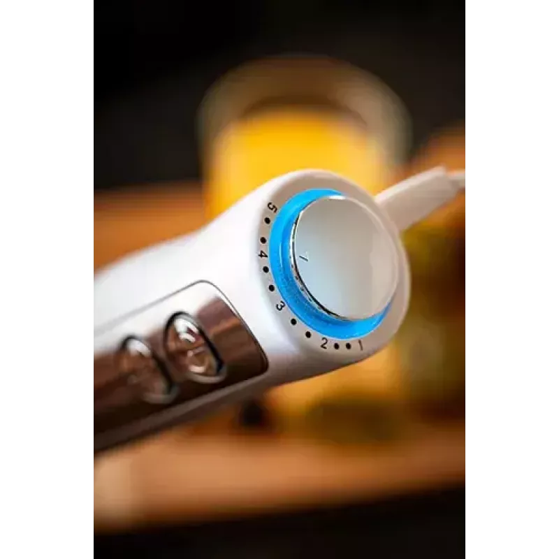 Pürierstab Adler AD 4625w — Stabmixer, 5 Geschwindigkeiten, Turbo, 1500 W, Edelstahlmesser, Silber/Weiß