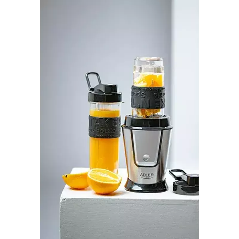 Sport-Mixer Adler AD 4081 — tragbarer Personal Mixer, 800 W Spitze, 0,57 l Becher, Edelstahlmesser, 2 Flaschen
