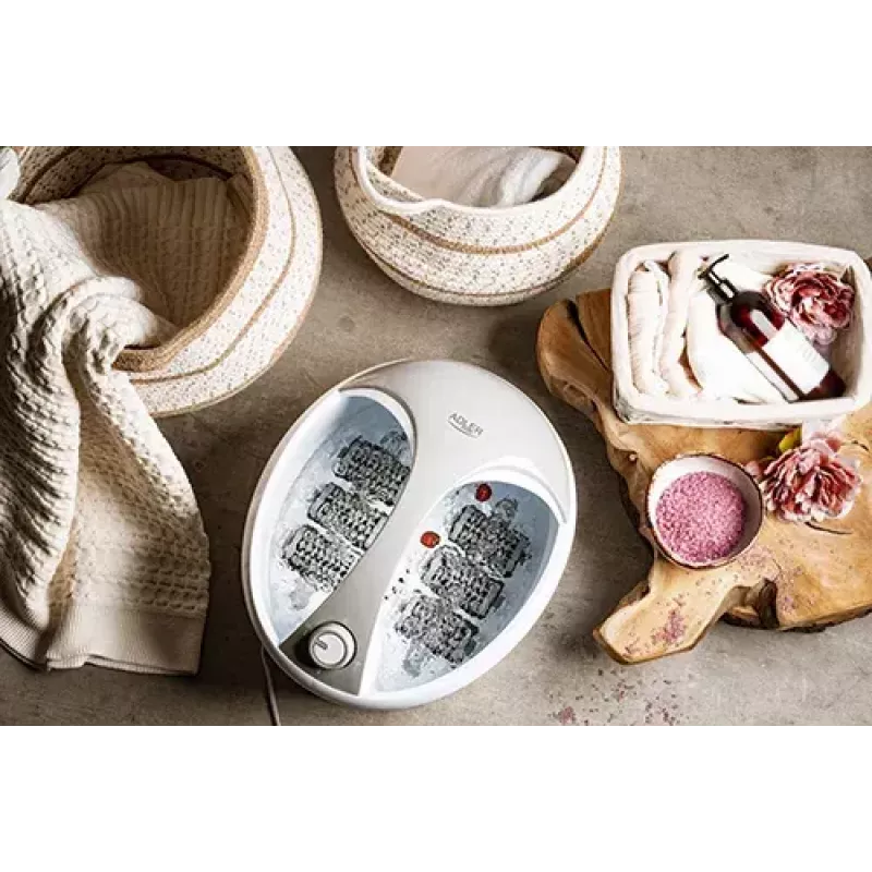 Fußbad Adler AD 2177 — Infrarot-Fußmassagegerät mit Wärme, Vibration, Sprudel, 450 W, 5,6 l Tank, ergonomischem Griff