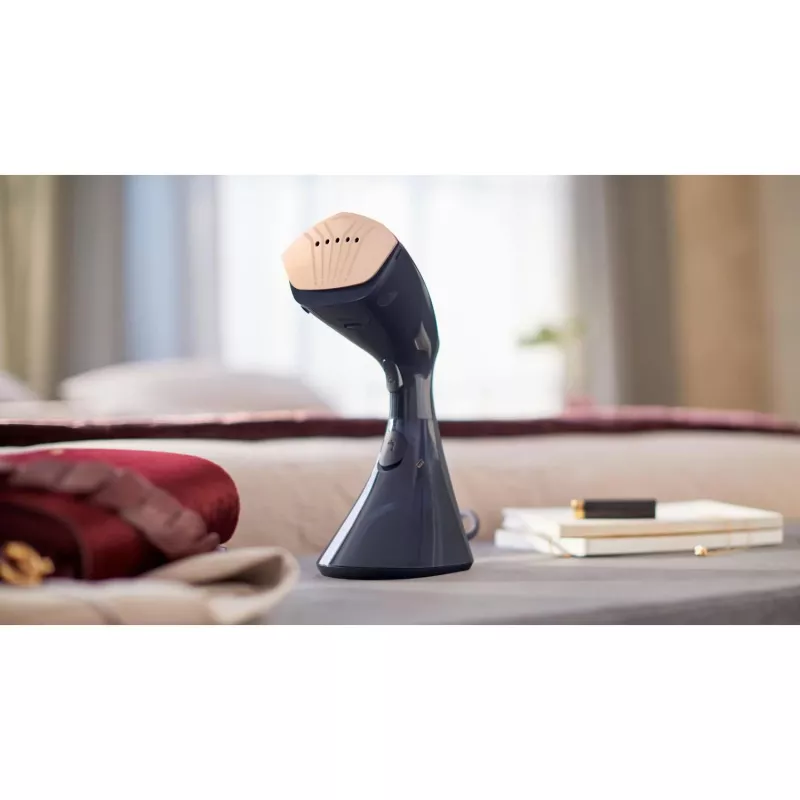 Kleiderdampfer Philips GC810/20 — 1600 W, 0,23 L Wassertank, 32 g/min Dauerdampf, Schwarz/Pink