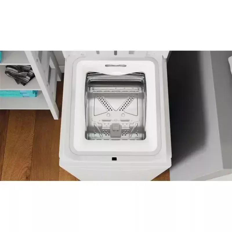 Toplader-Waschmaschine INDESIT BTW S60400 EU/N — 6 kg, 1000 U/min, Energieklasse C, Weiß