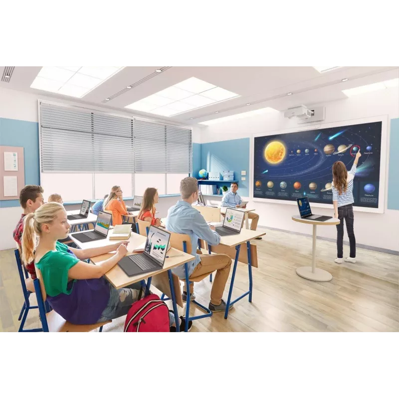 Epson EB-770Fi Ultra-Kurzdistanzprojektor 4100 ANSI Lumen 3LCD 1080p (1920x1080) Weiß