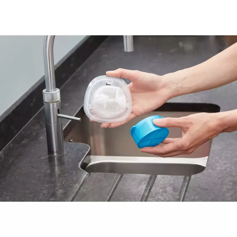Handstaubsauger Schwarz & Decker NVC215WA-QW — Trocken beutellos 0,385 L, 882 l/min Luftstrom, 10 min Laufzeit