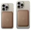 Apple FineWoven Wallet mit MagSafe Taupe