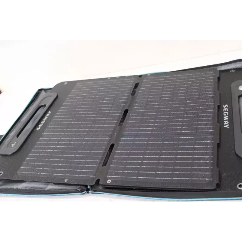 SALE OUT. Segway Solar Panel 100 W, UNVERPACKT, GEBRAUCHT, KRATZER