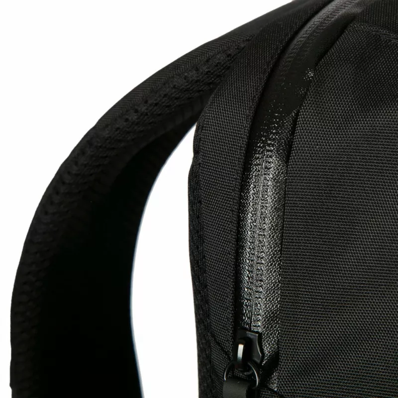 Rucksack Targus Terra EcoSmart 40,6 cm 16 Zoll schwarz 2 Fächer