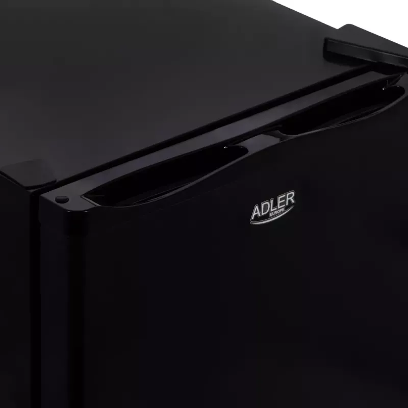 Thermoelektrischer Kühler Adler AD 8089 28 L — tragbar schwarz, 65 W, 35 dB, LED-Licht