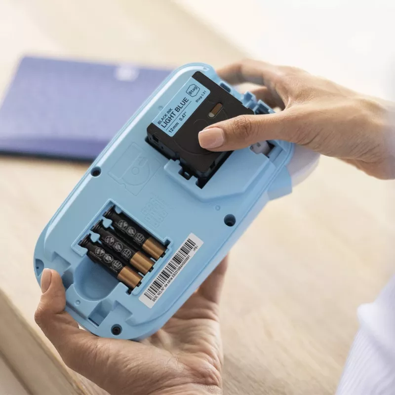 Etikettendrucker Brother PT-N10 Thermotransfer — max. Breite 12 mm, Druckgeschwindigkeit 9 mm/s, LCD, batteriebetrieben