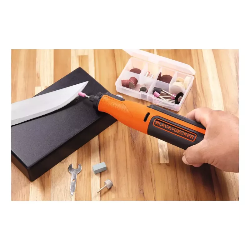 Power-Gravierer Schwarz & Decker BCRT8I-XJ – handgeführter Präzisionsgravierer, leichtes Design