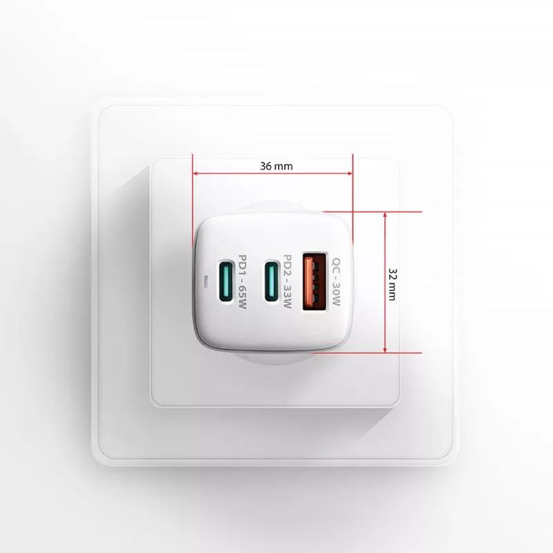 Axagon ACU-DPQ65W PD3.0 & QC4+ 3x AUSGÄNGE Wandladegerät 65W