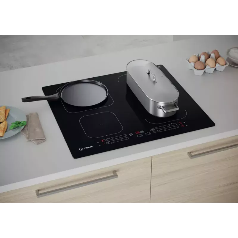 Indesit IB 65B60 NE Schwarz Einbau 59 cm Induktionskochfeld 4 Zone(n)