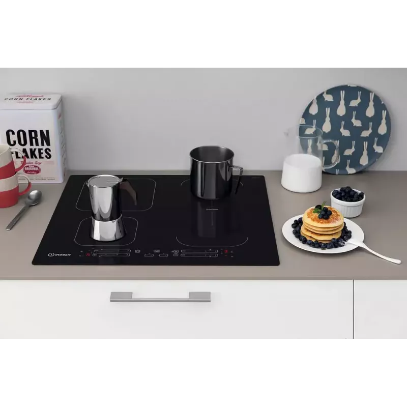 Indesit IB 65B60 NE Schwarz Einbau 59 cm Induktionskochfeld 4 Zone(n)