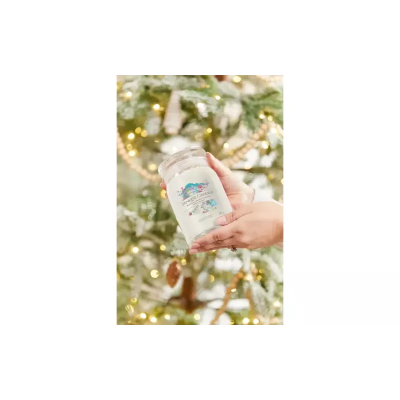 Yankee Candle Signature Magical Bright Lights große Kerze im Glas, 567 g