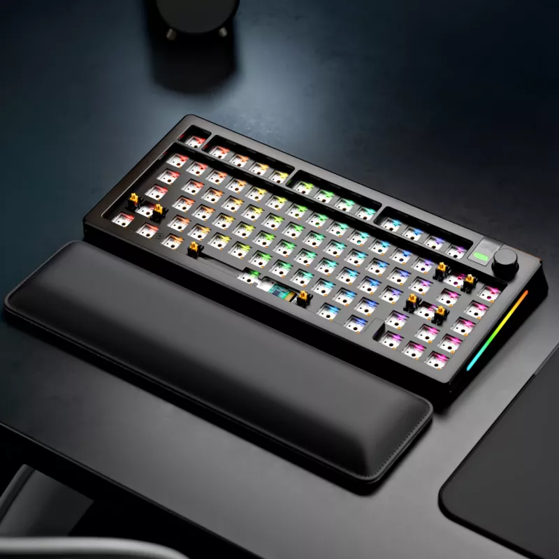 Mechanische Tastatur GLORIOUS GMMK 3 PRO 75% Barebones Kabelgebunden USB, RGB, Schwarz, 2 m Kabel
